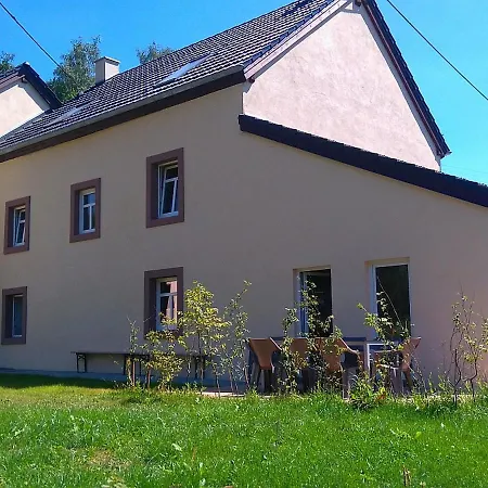 بيت للعطل Suedeifel Ferienhaeuser Christian Faust Zweifelscheid