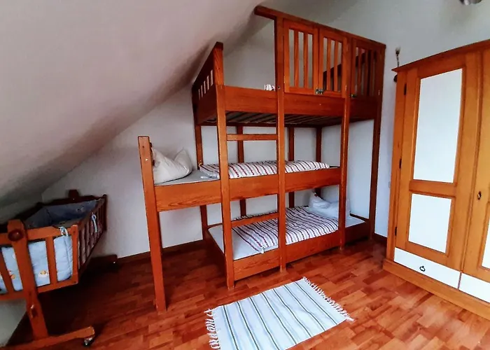 בית נופש Suedeifel Ferienhaeuser Christian Faust *