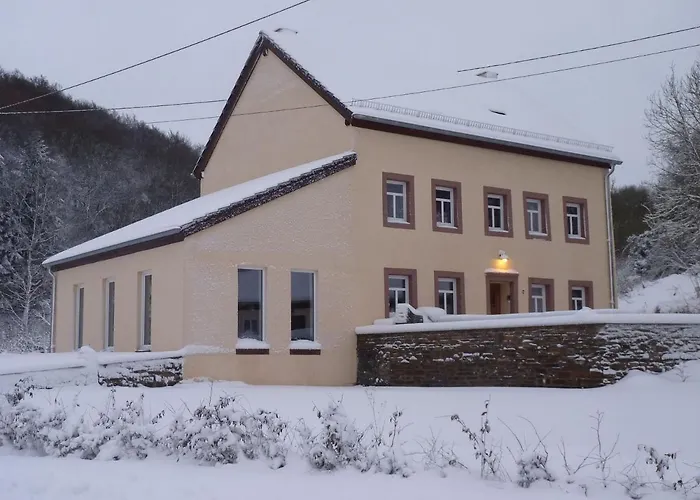 Suedeifel Ferienhaeuser Christian Faust Zweifelscheid