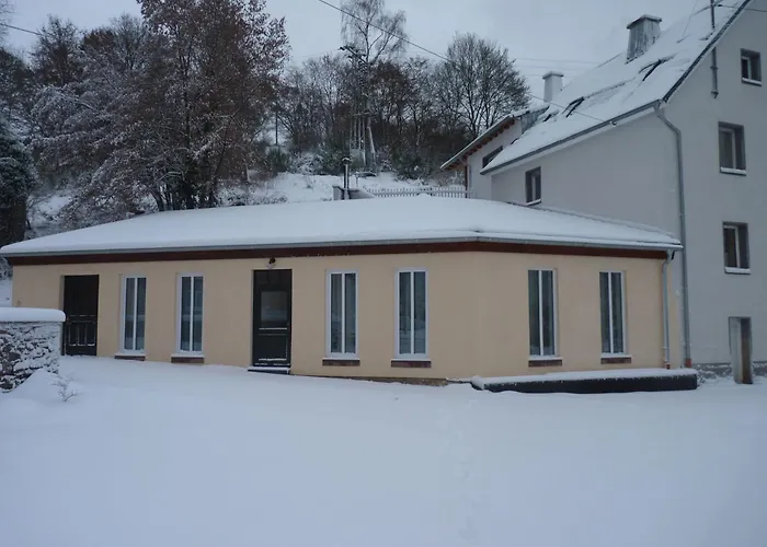 Suedeifel Ferienhaeuser Christian Faust *