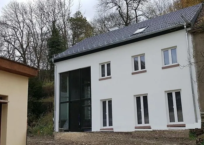 Suedeifel Ferienhaeuser Christian Faust בית נופש *