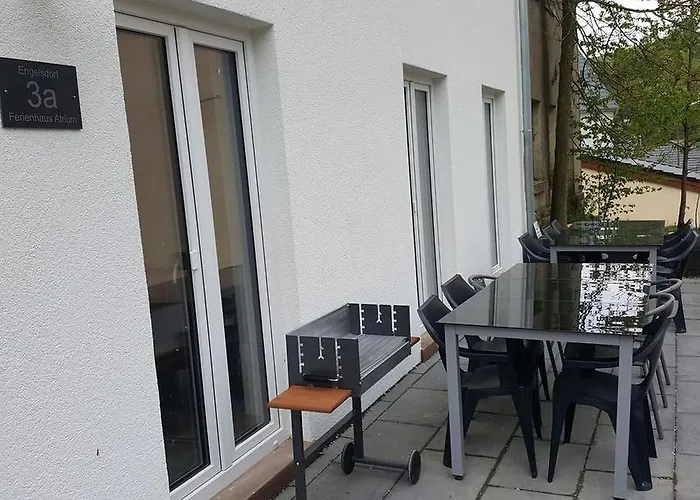 Suedeifel Ferienhaeuser Christian Faust