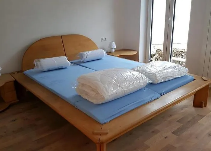 Suedeifel Ferienhaeuser Christian Faust Zweifelscheid